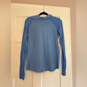 Under Armour long sleeve shirt with hood